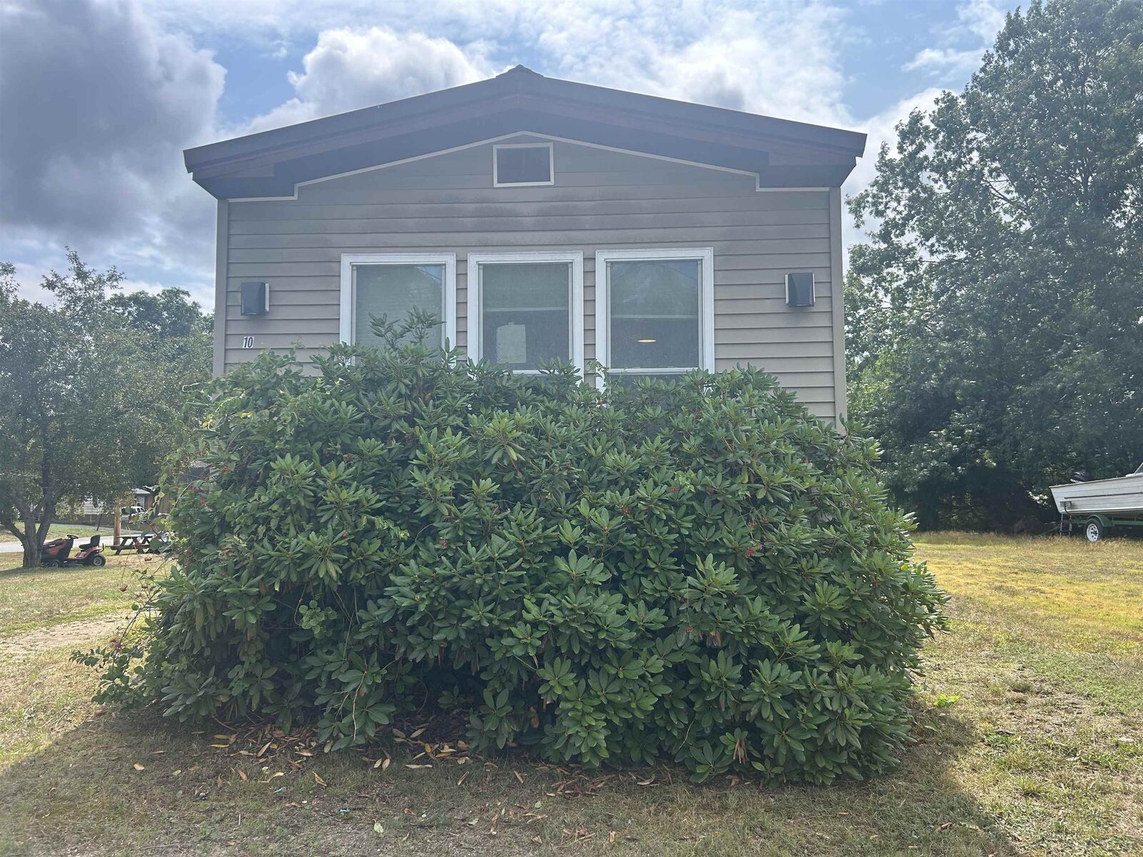 Property Photo:  10 Rudman Drive  NH 03839 