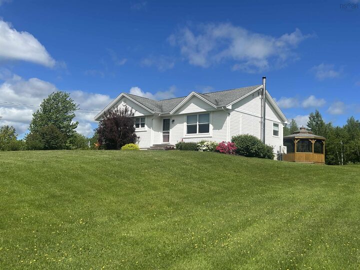 Property Photo: 140 Mountain View Drive NS B2G 2K9