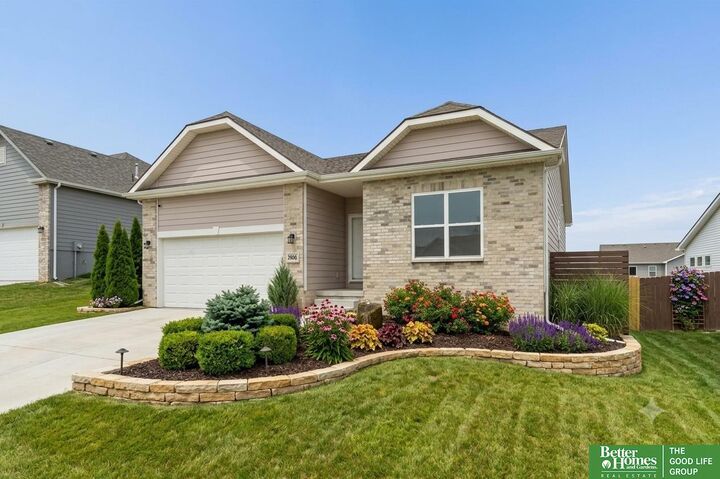 Property Photo: 9806 Osprey Lane NE 68046