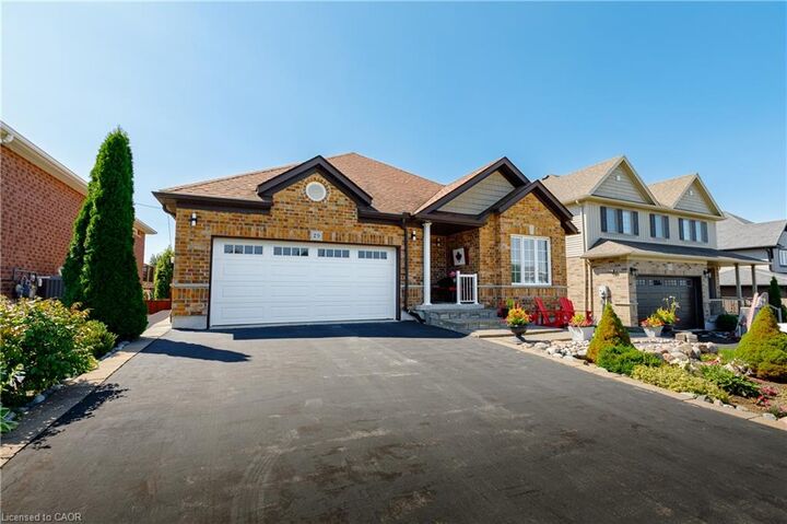 Property Photo: 29 English Crescent ON N0J 1S0