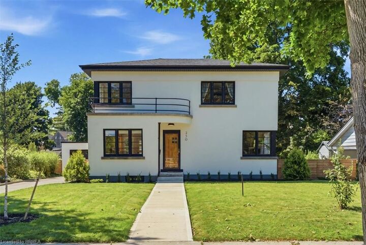 Property Photo: 250 Dufferin Avenue ON N3T 4R9