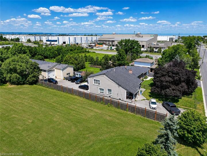 Property Photo: 333 McNeilly Road ON L8E 5H4