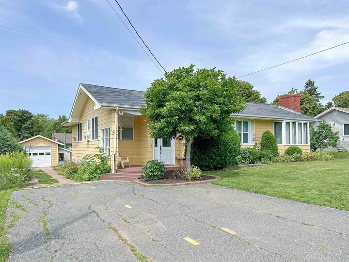 Property Photo: 42 Roper Drive PE C1A 6J2