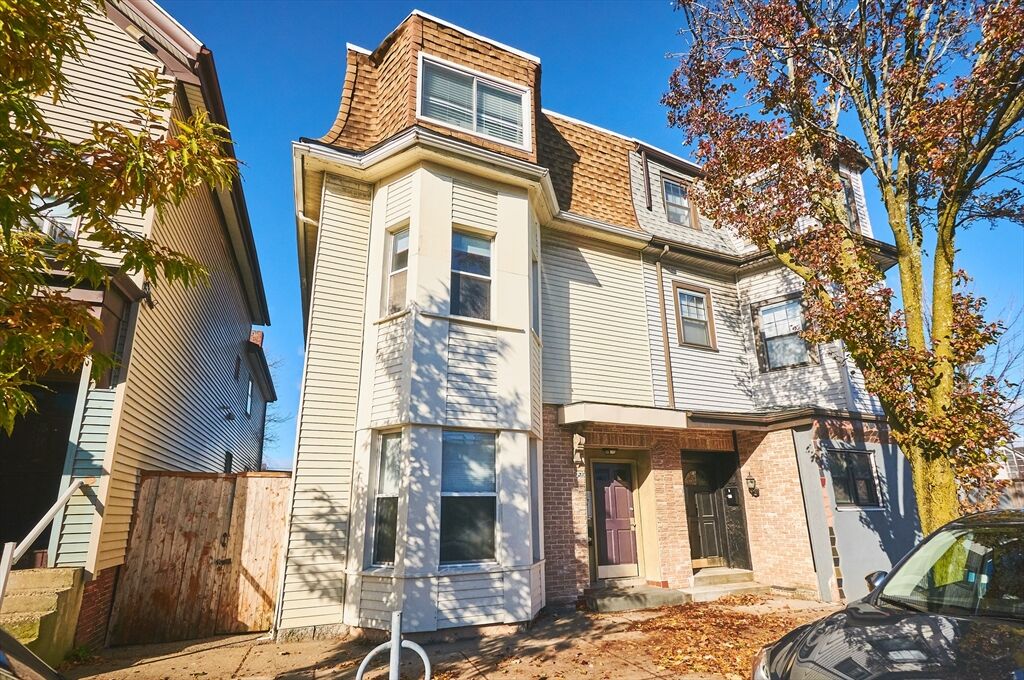 Property Photo:  11 Boston St 2  MA 02127 