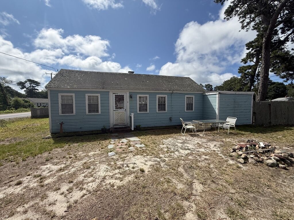 Property Photo:  2 Cranberry Ln  MA 02639 