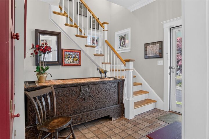 Property Photo:  33 Sedgwick Street 33  MA 02130 