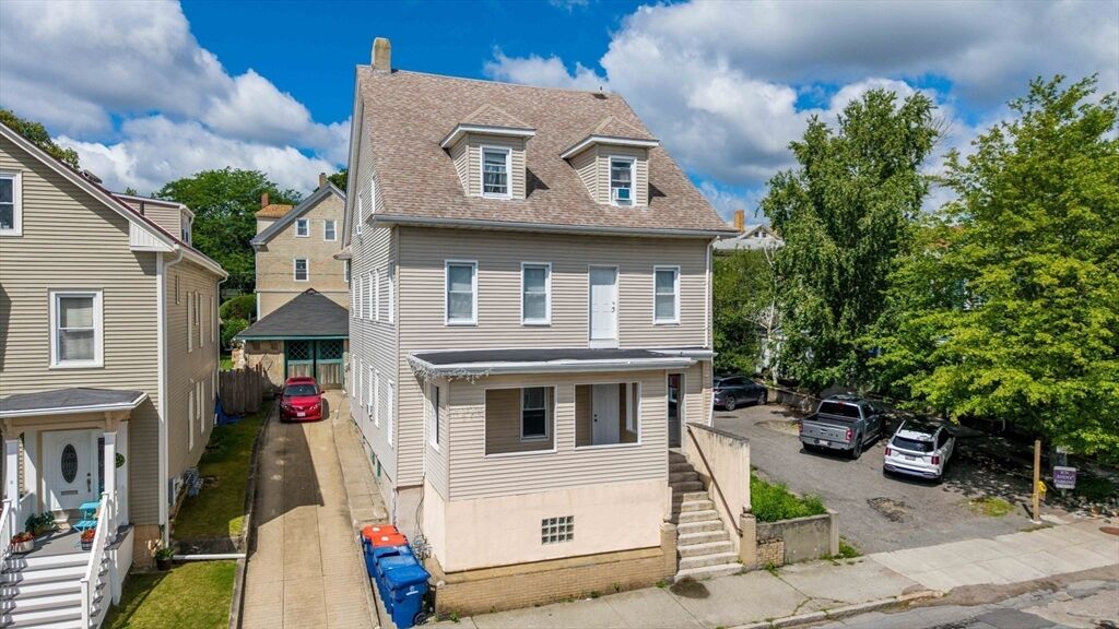 Property Photo:  283 Pleasant St  MA 02740 