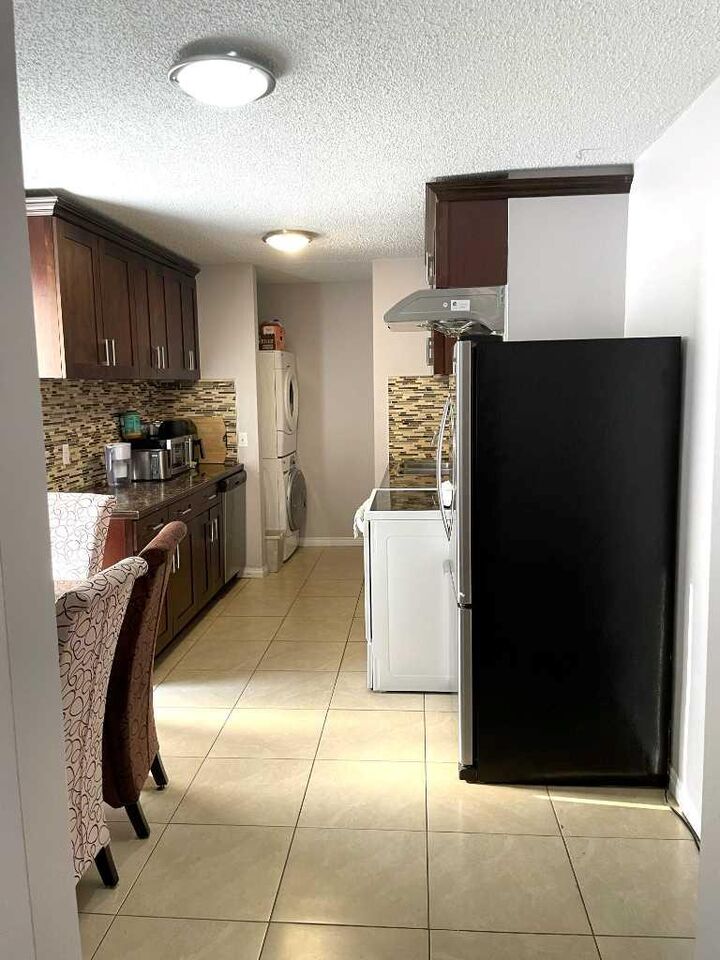 Property Photo:  1611 Olympia Drive SE  AB T2C 1H6 