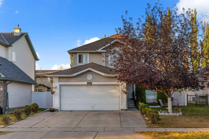 185 West Lakeview Drive — photo 1