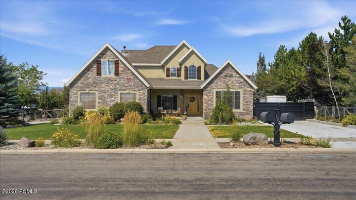 Property Photo:  102 S Fox Den Road  UT 84049 