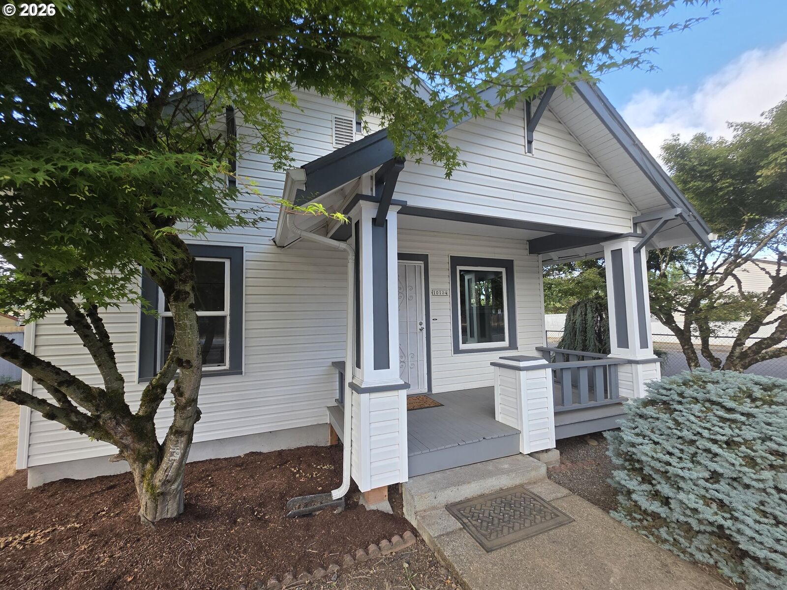 Property Photo: 10104 SE Holgate Blvd OR 97266