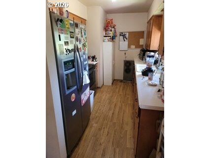 Property Photo: 4618 SE Ina Ave OR 97267