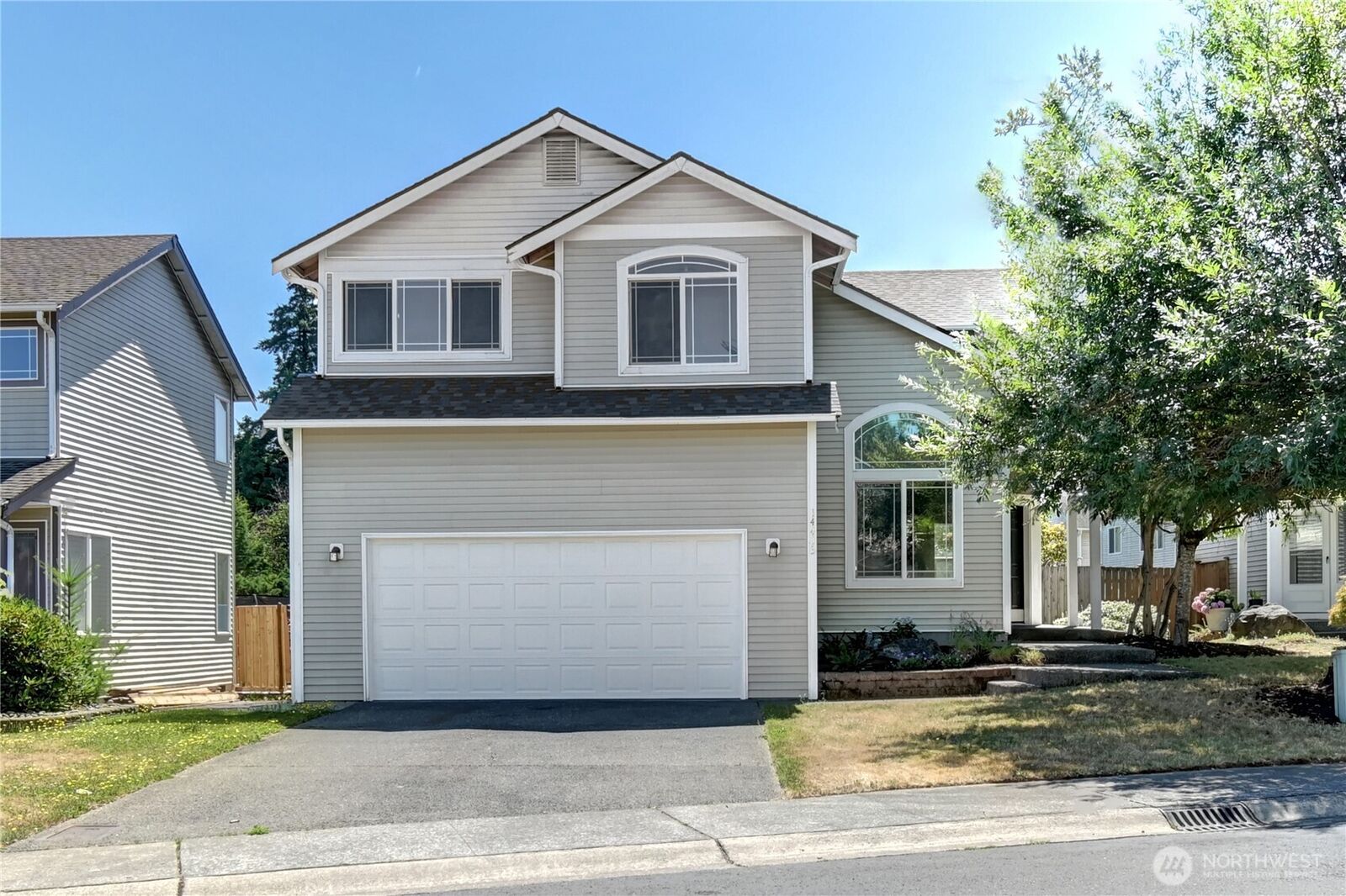 Property Photo: 14413 Sandy Glen E WA 98375