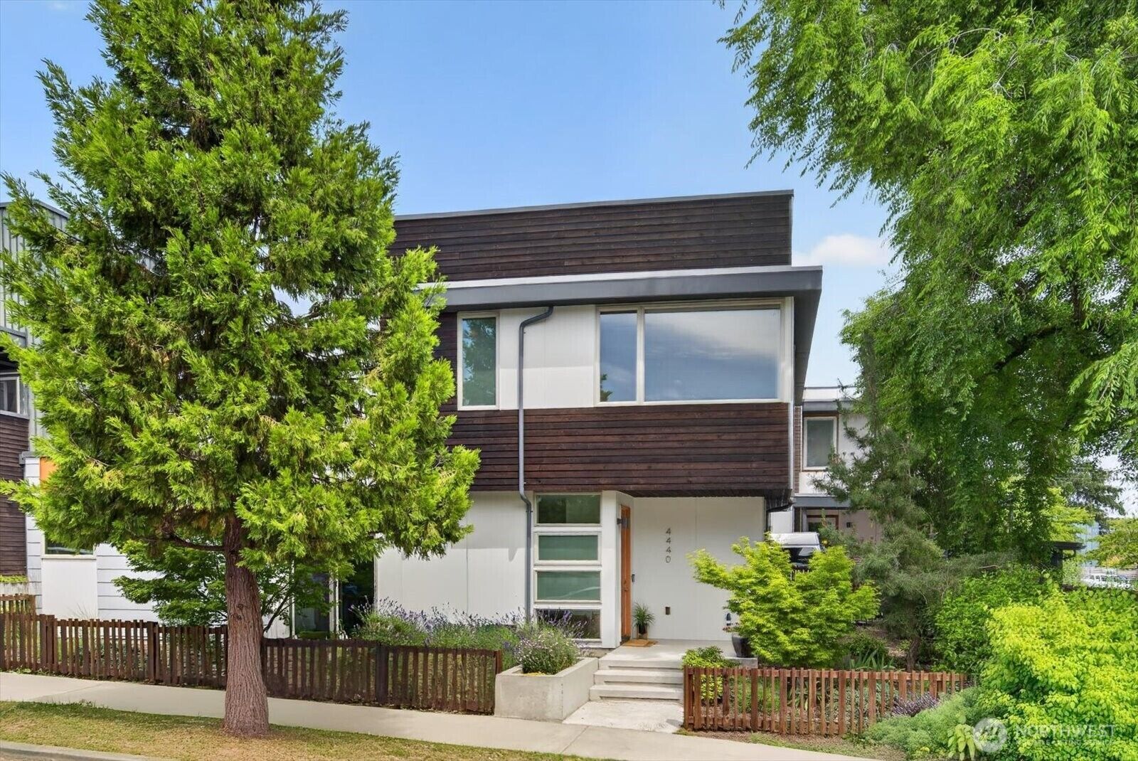 Property Photo: 4440 Renton Avenue S WA 98108