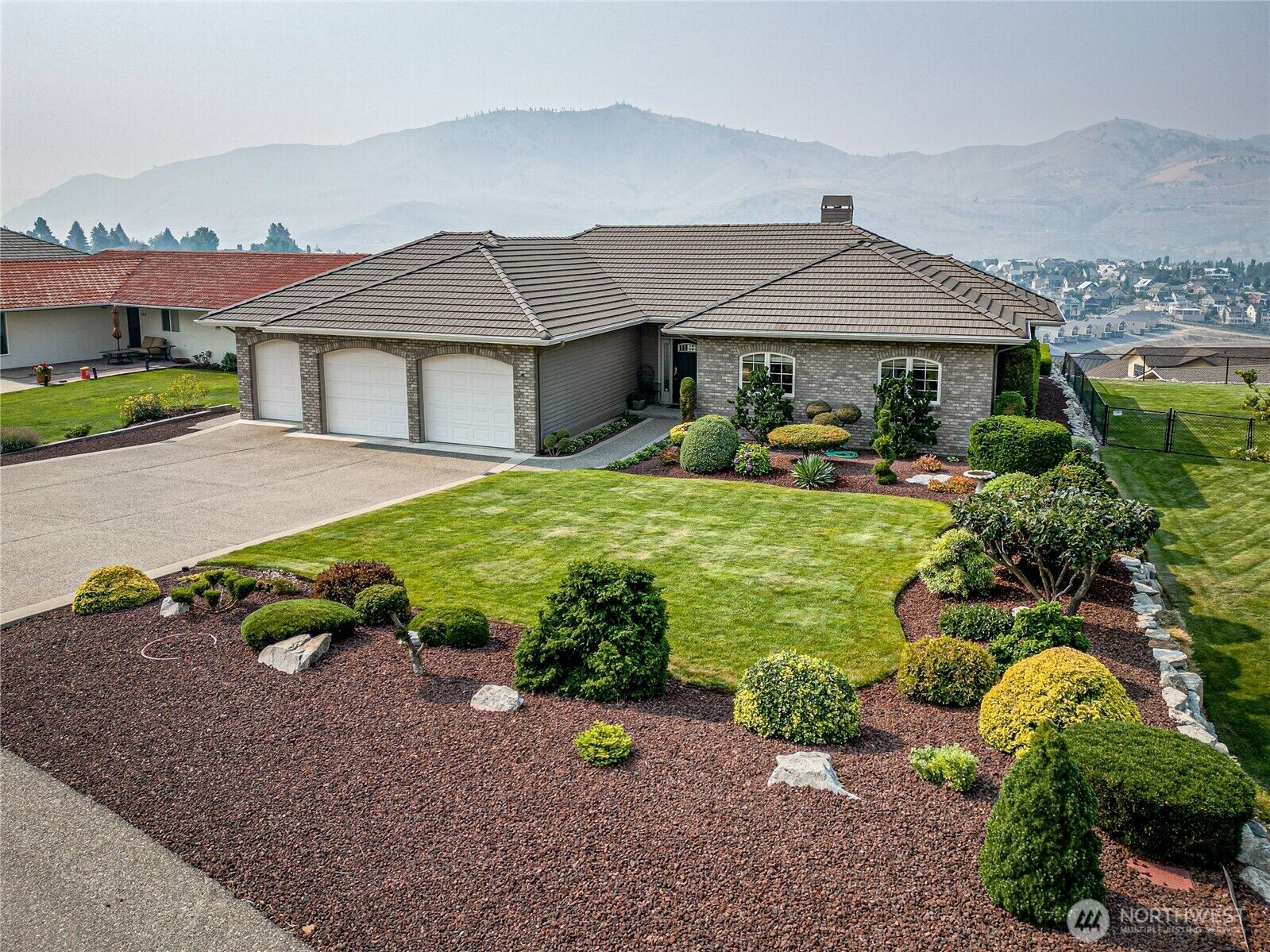Property Photo:  132  Bogey Boulevard  WA 98816 