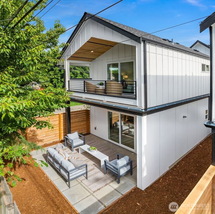 Property Photo: 9010 5th Avenue S WA 98108