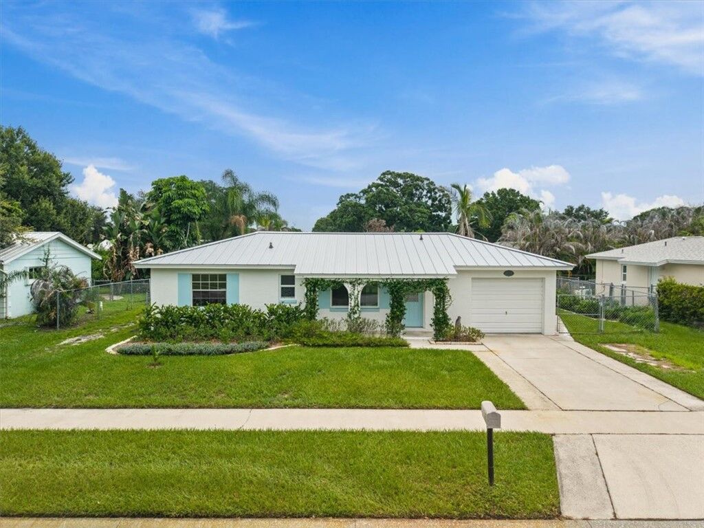 Property Photo:  546 23rd Avenue  FL 32962 