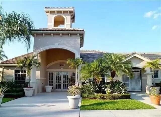 Property Photo:  5045 Wiles Road 308  FL 33073 