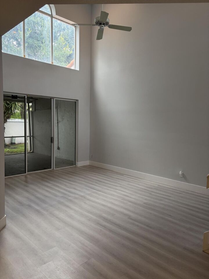 Property Photo:  20511 Vía Marisa  FL 33498 