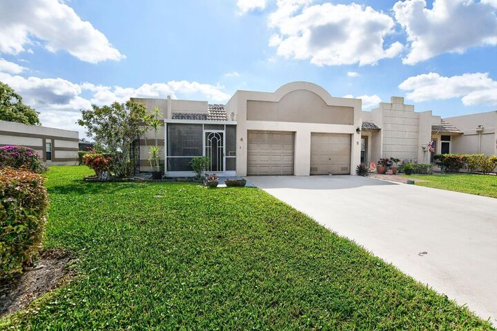 Property Photo: 9244 Flynn #4 Circle FL 33496