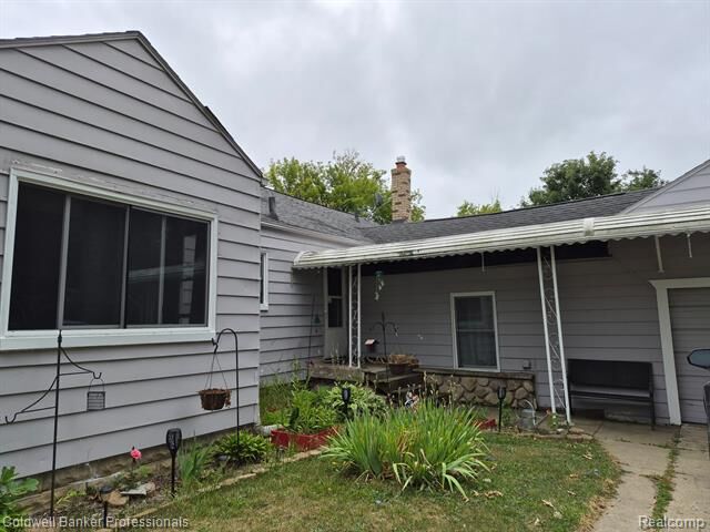 Property Photo:  3384 Swartz Street  MI 48507 