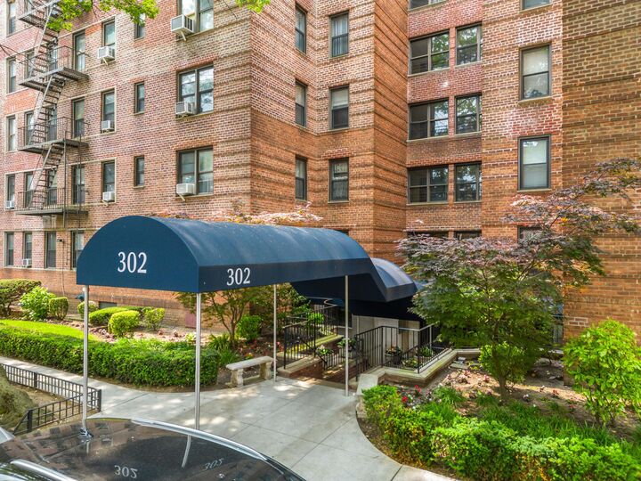 Property Photo:  302 96th Street 4-G  NY 11209 