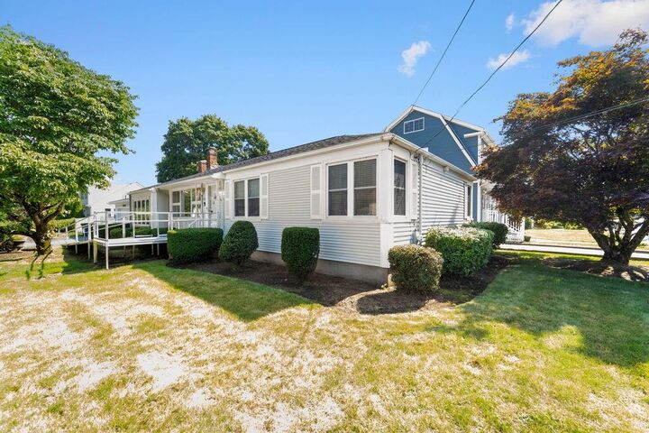 Property Photo:  11 Hemlock Drive  RI 02919 