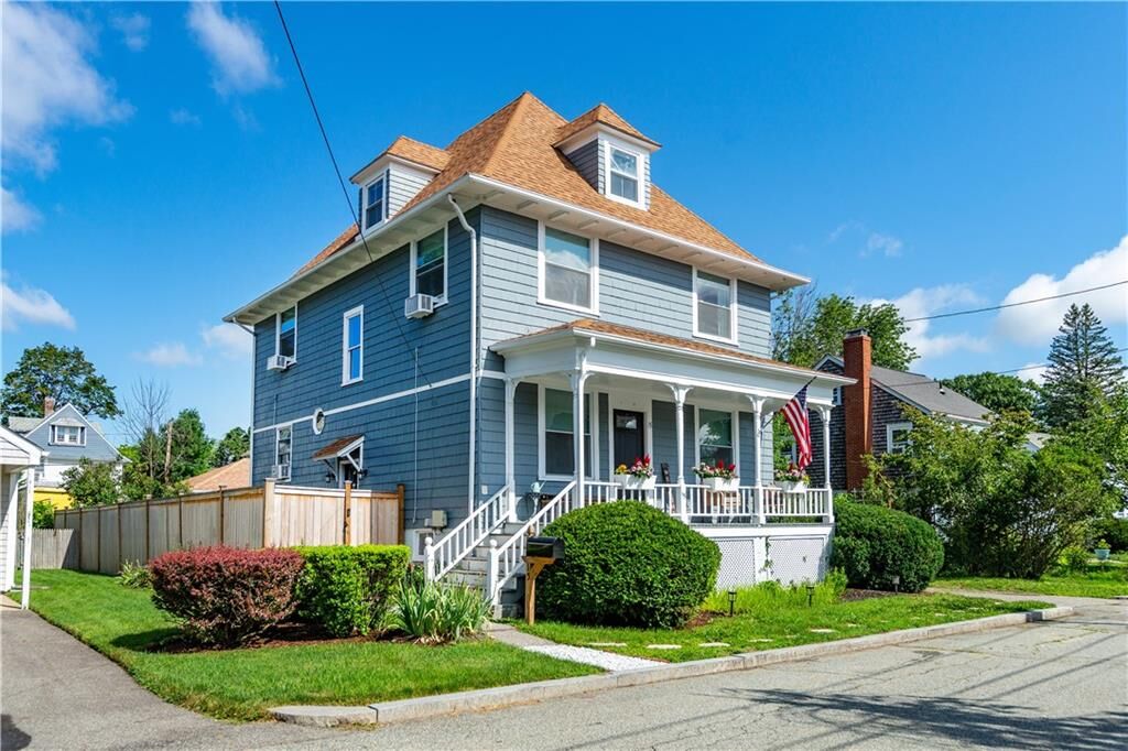 Property Photo:  15 Pearl Avenue  RI 02916 