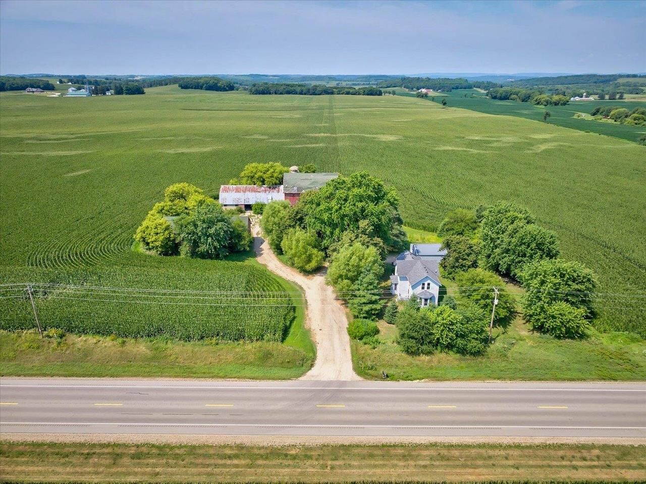 Property Photo: N2547 Highway 22 WI 53955