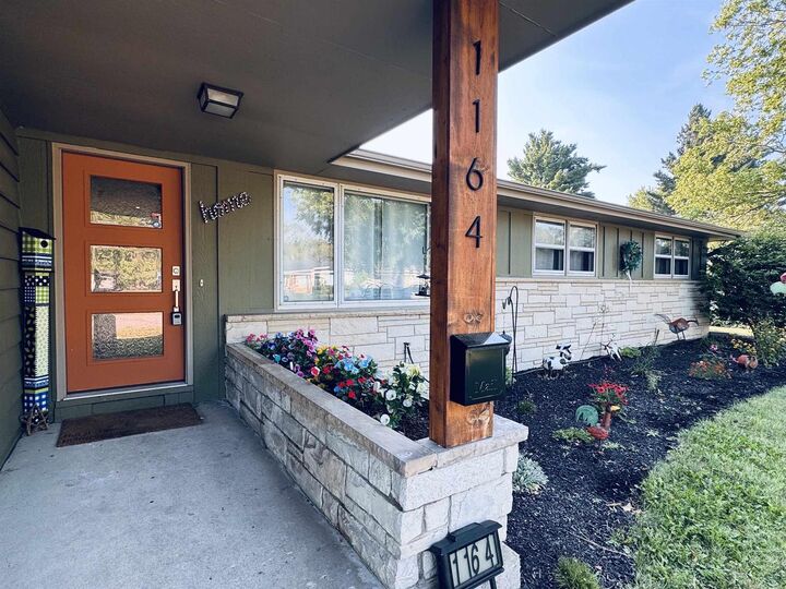 Property Photo:  1164 Ontario Drive  WI 53545 