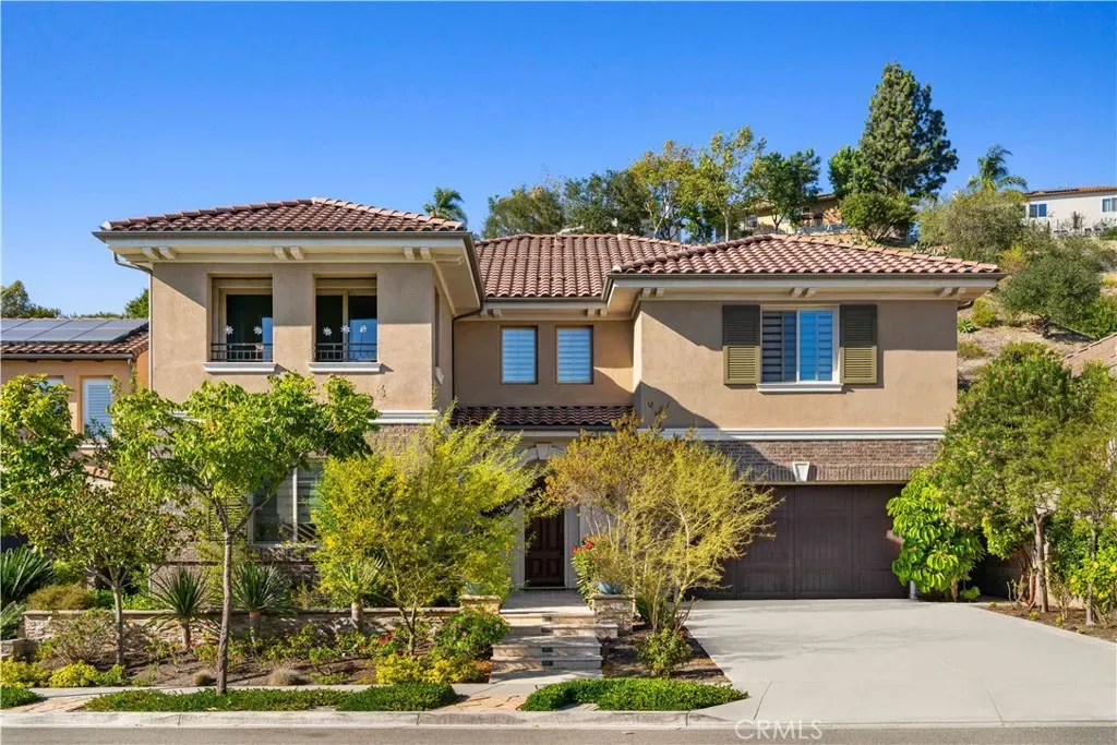 Property Photo: 1151 Summit Oak CA 92679