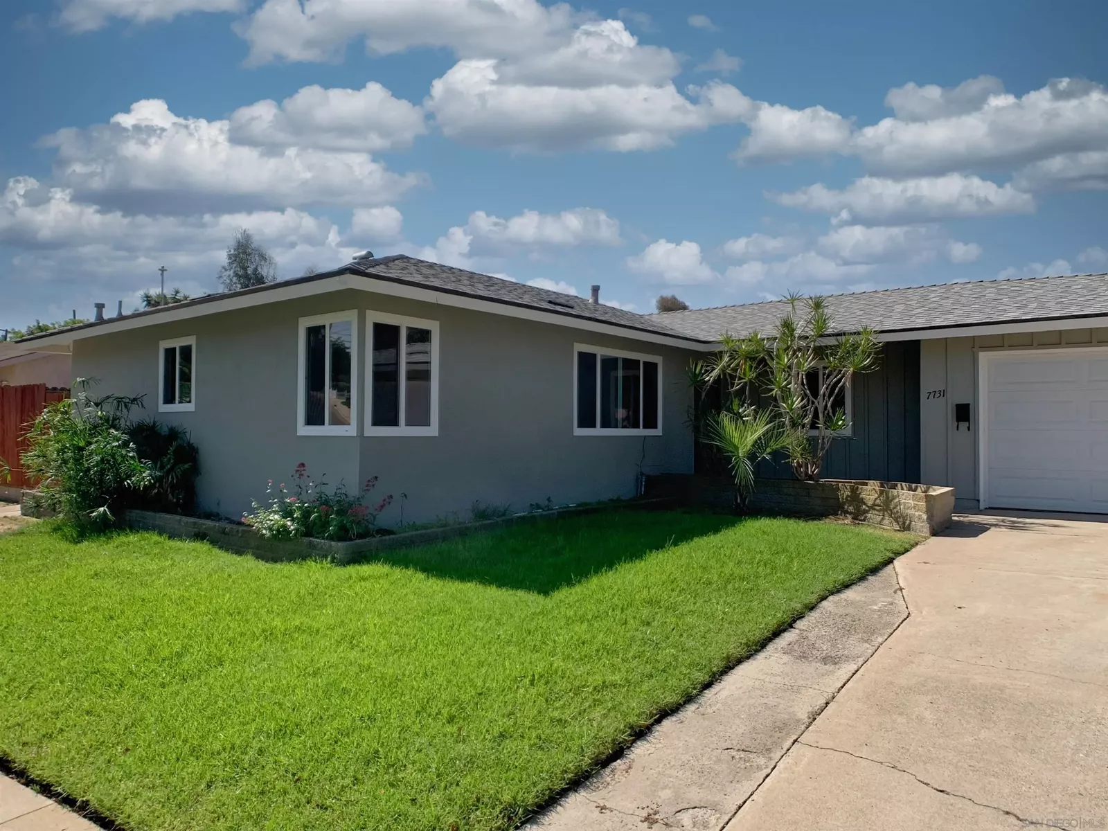 Property Photo:  7731 Mockingbird Dr  CA 92123 