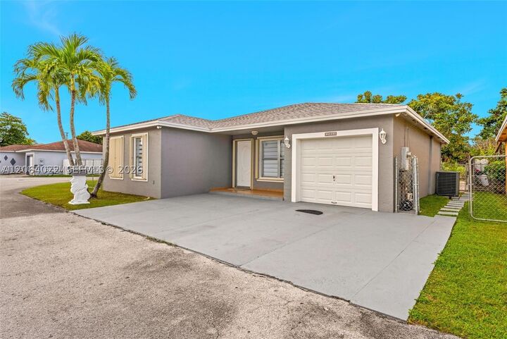 Property Photo: 29964 SW 158th Pl FL 33033