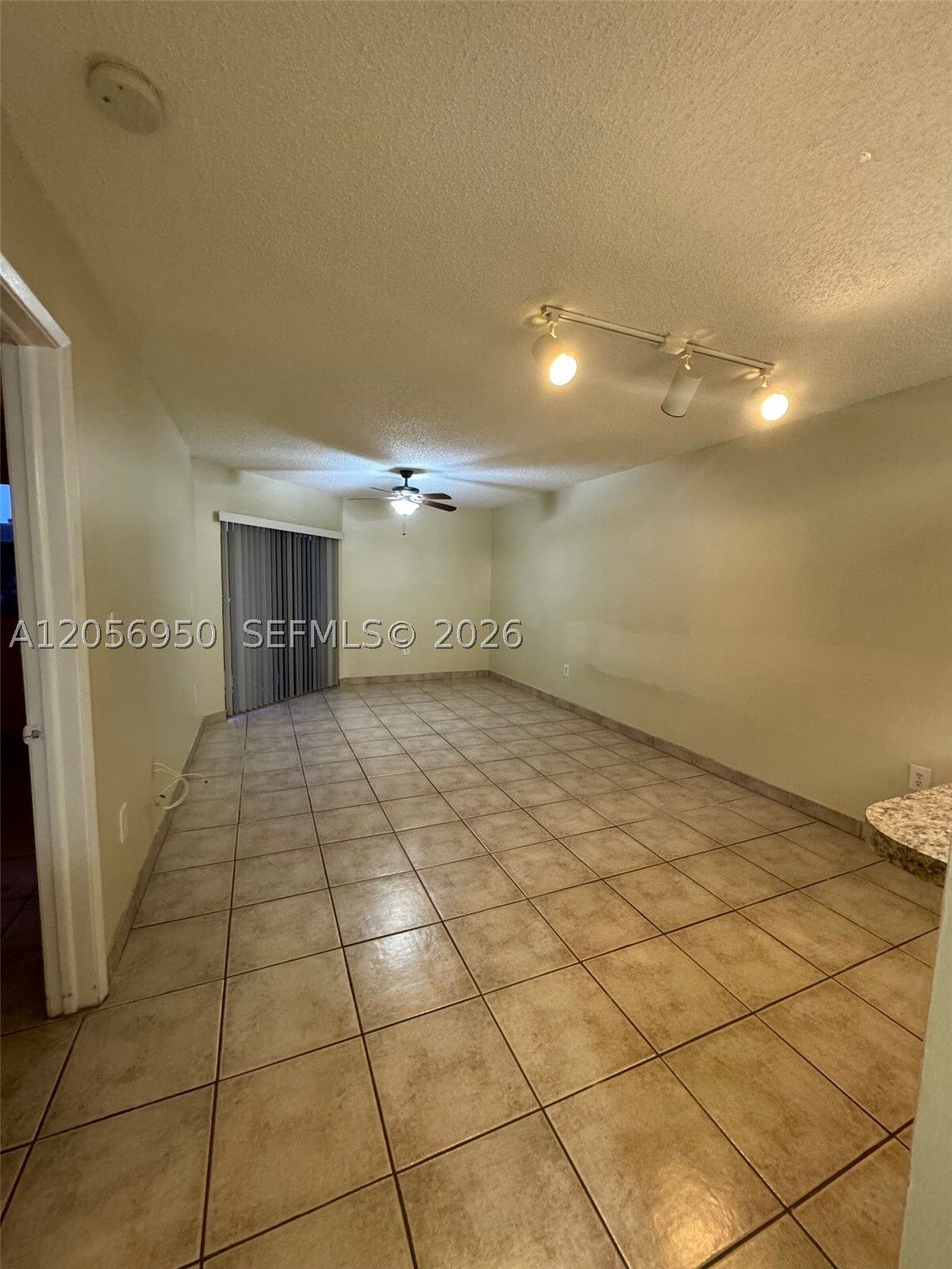 Property Photo:  9945 Nob Hill Ct 9945  FL 33351 