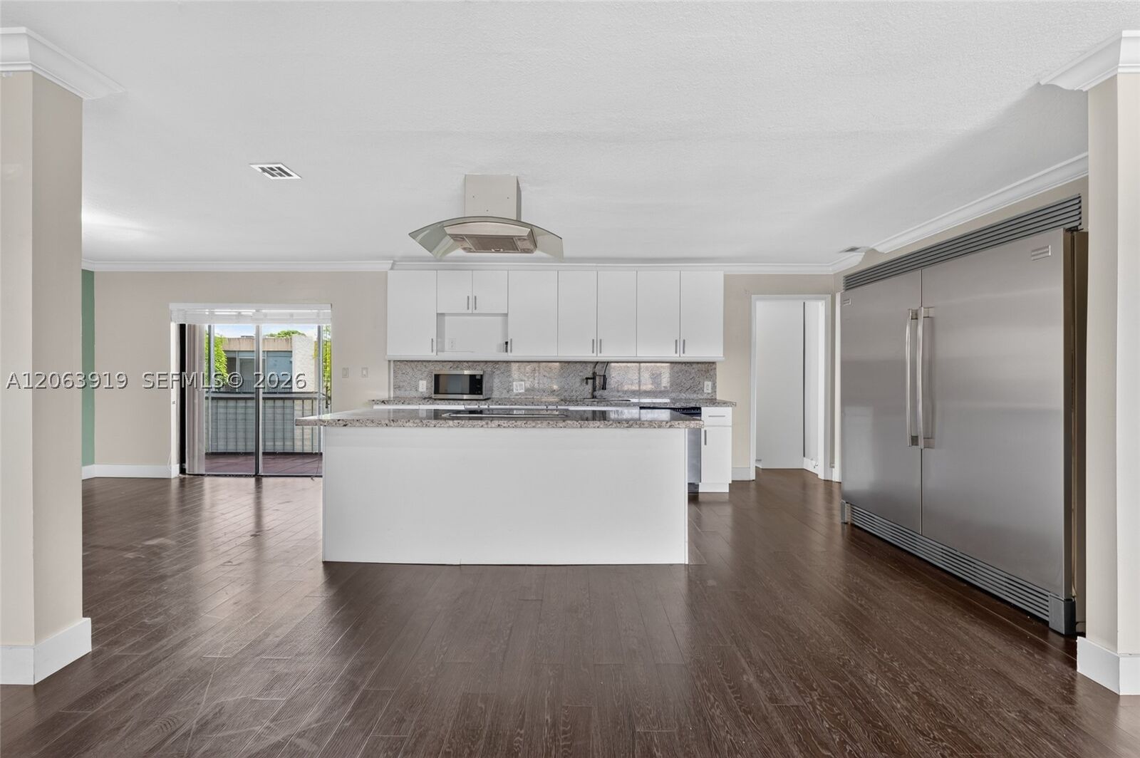 Property Photo:  8401 SW 107th Ave 316E  FL 33173 