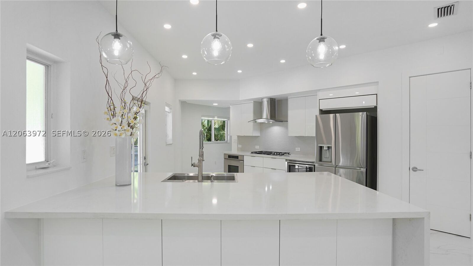 Property Photo:  711 Sunset Rd 711  FL 33143 