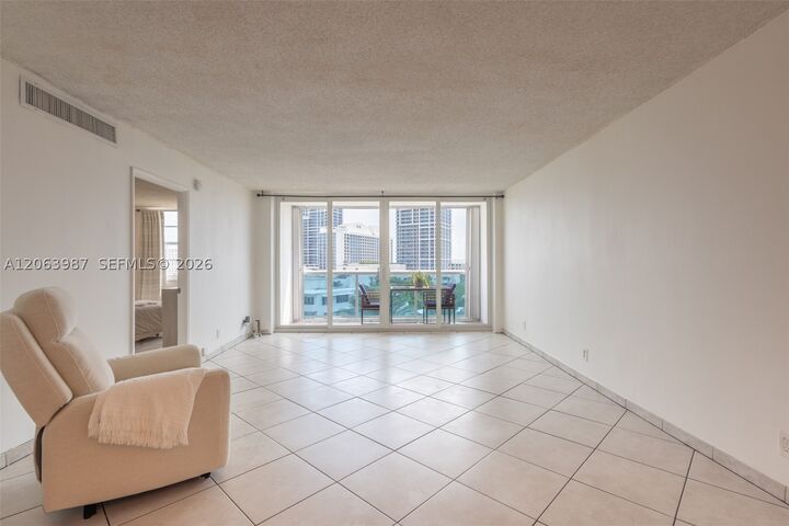 Property Photo: 6770 Indian Creek Dr 7B FL 33141