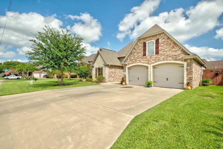 Property Photo: 8380 Winnsboro Cir TX 77713
