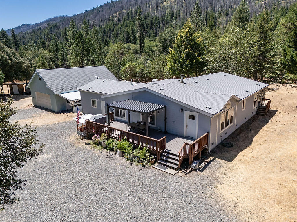Property Photo:  240 Senger Road  CA 96048 