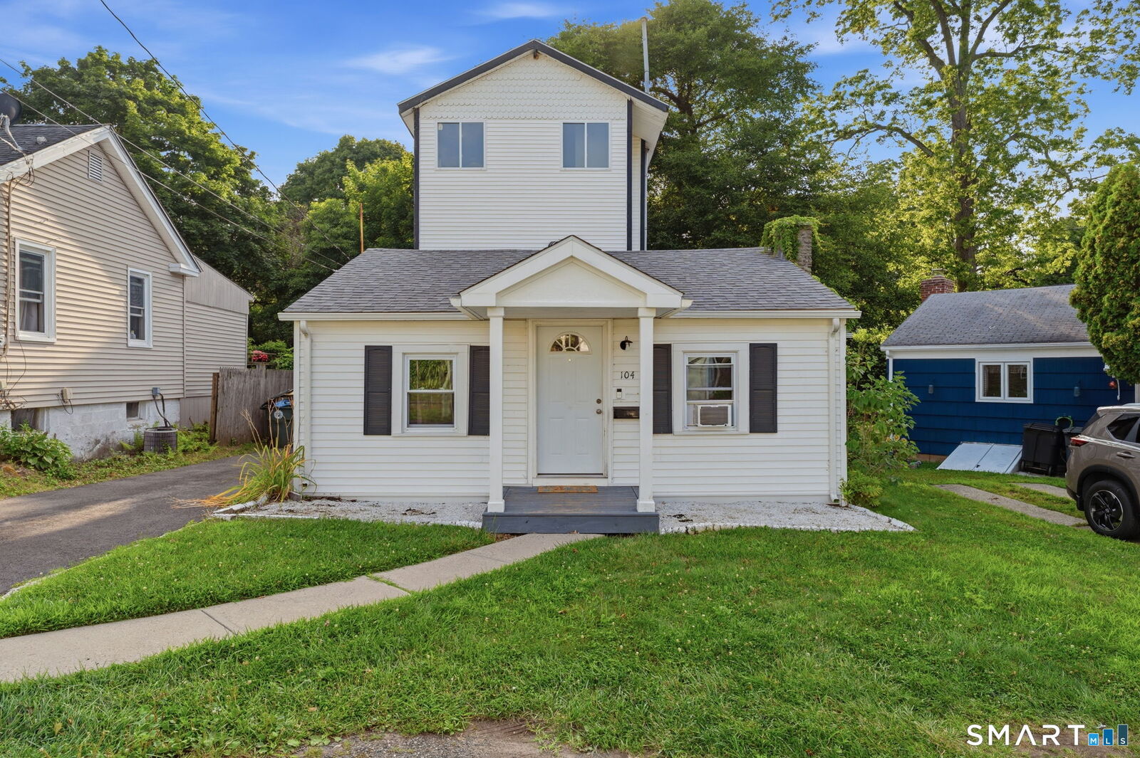 Property Photo:  104 Orland Street  CT 06460 