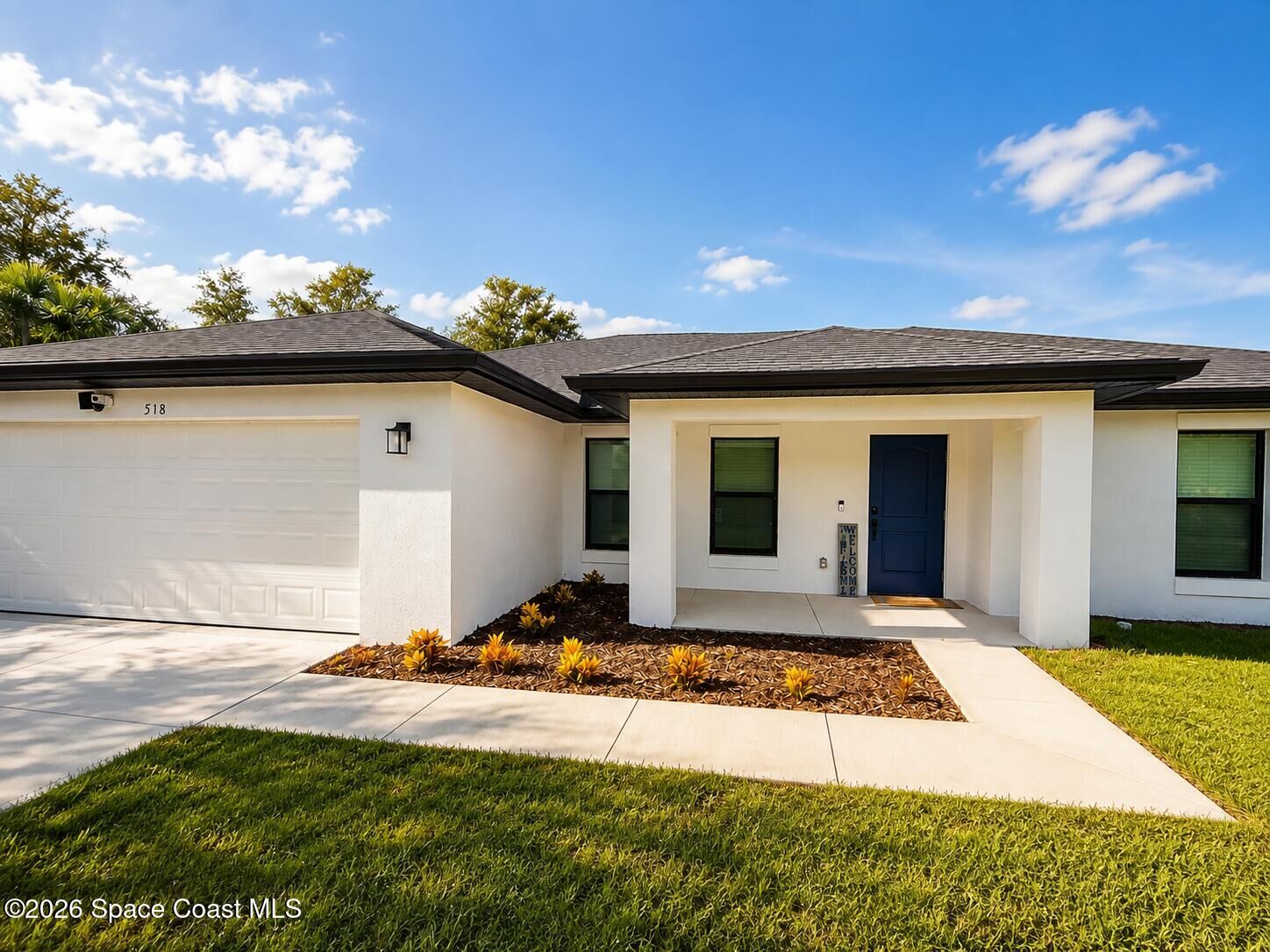 Property Photo: 518 Santo Domingo Avenue SW FL 32908