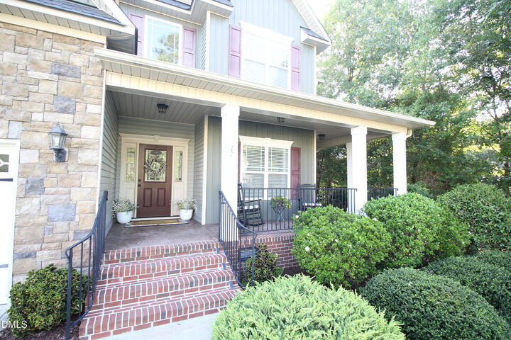 Property Photo:  17 High Ridge Court  NC 27592 