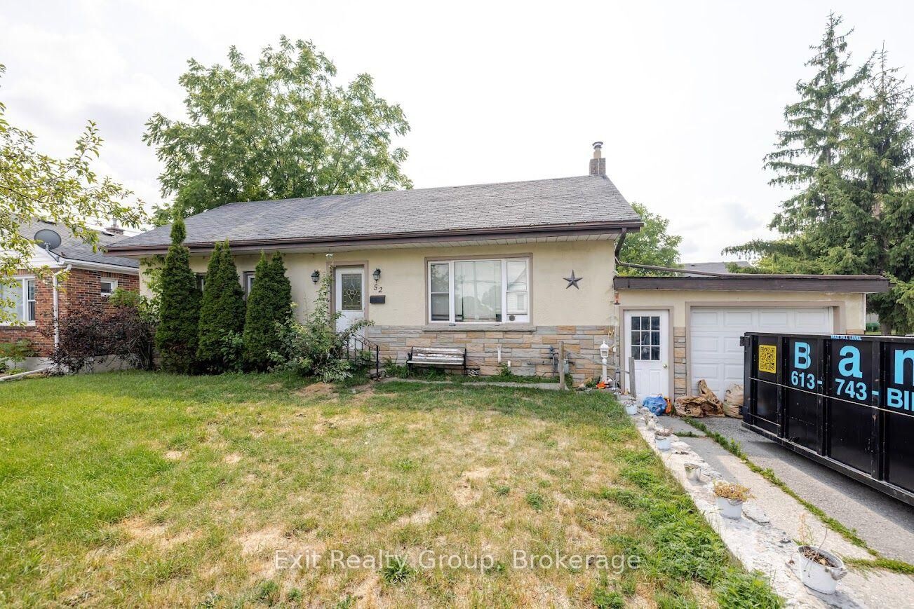 Property Photo:  52 North Park Street  ON K8P 2Y5 