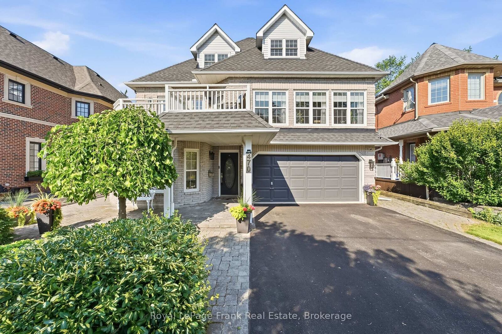 Property Photo:  470 Poplar Avenue  ON L1S 1E8 