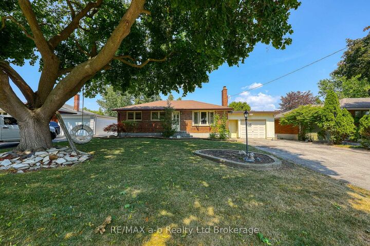 Photo de la propriété: 6752 Beattie Street ON N6P 1A7