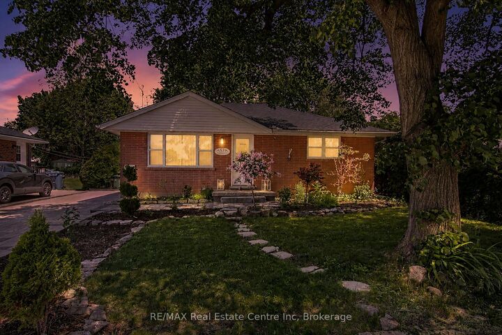 Property Photo: 57 Vancouver Drive ON N1E 2G1