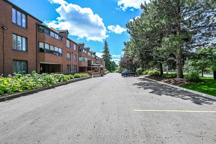 150 Wilson Street W 308 — photo 1