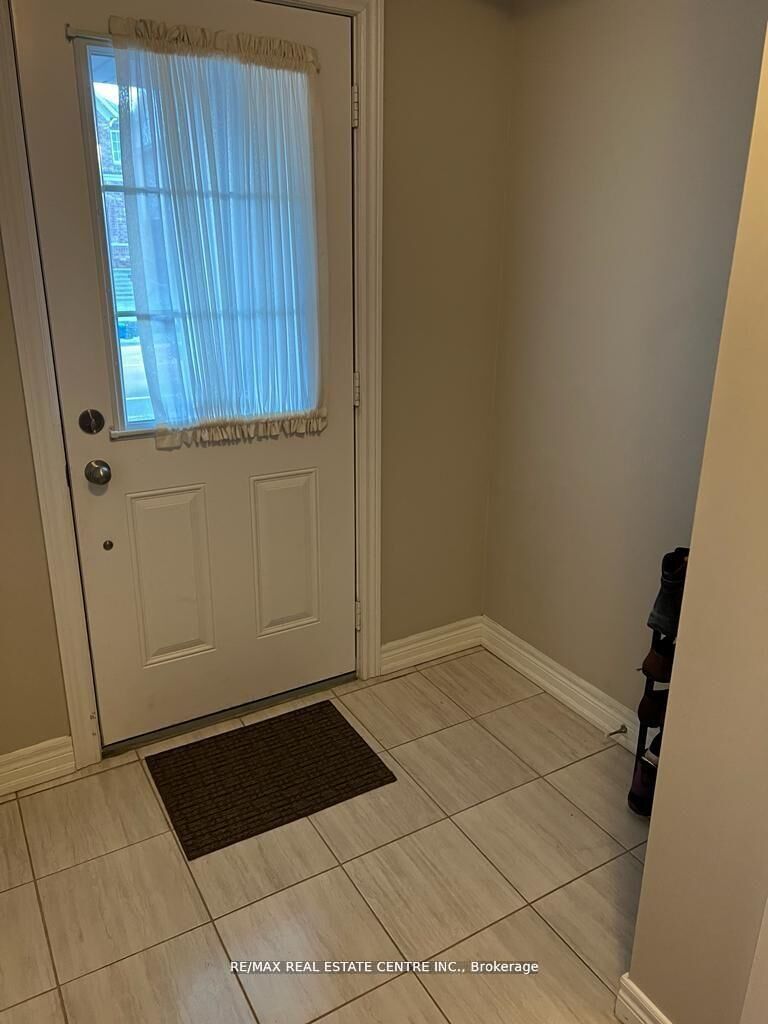 Property Photo: 630 Linden Drive E ON N3H 0C9