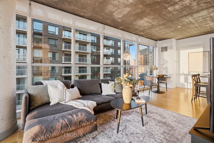 Property Photo:  179 George Street 1903  ON K1N 1J8 