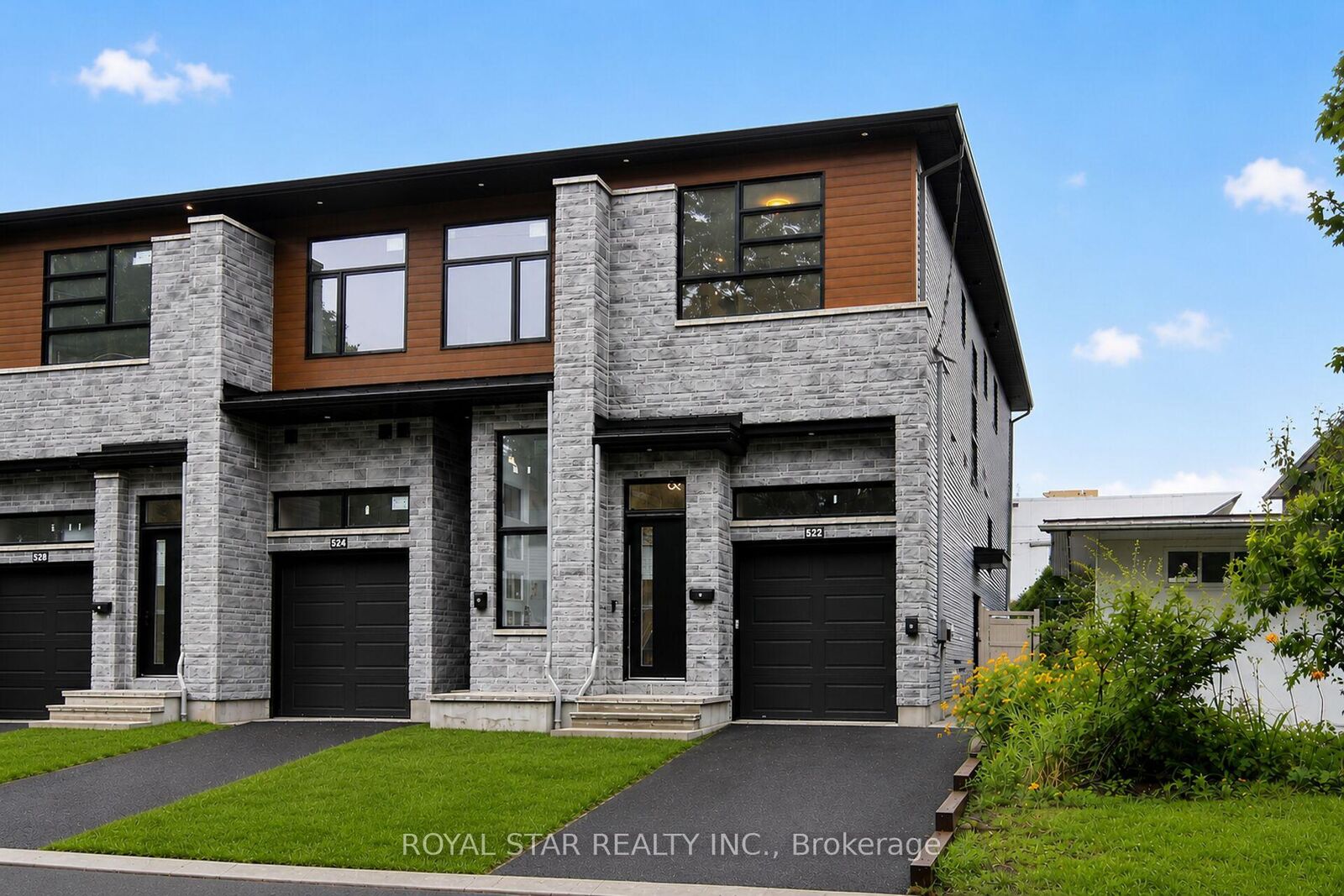 Property Photo:  522 Mutual Street Bsmt #B  ON K1K 1C6 